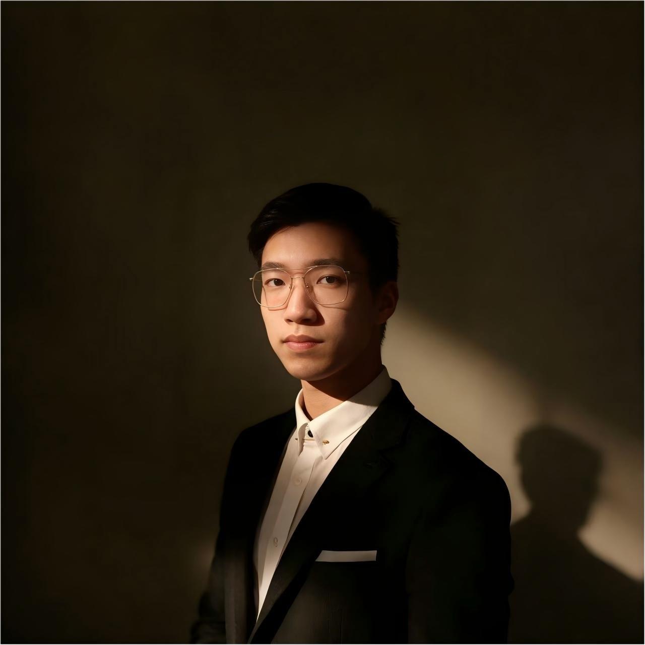 Kris Tang